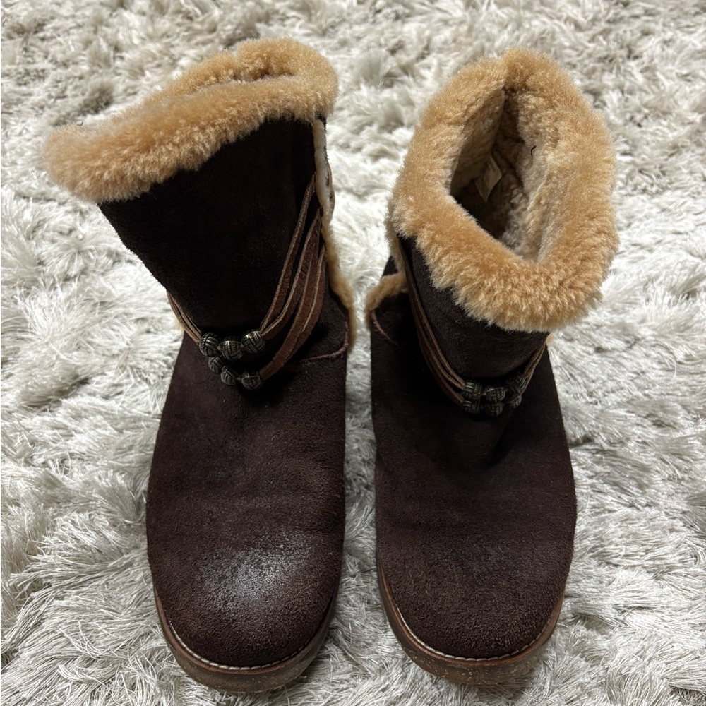 Emu Cozy Brown Shearling-Lined Women's Boots Sz.10